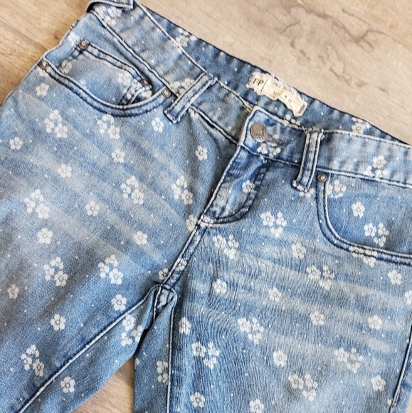 Womens Free People Jeans. - Picture 2 of 7